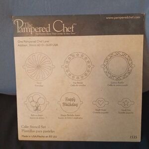 The Pampered Chef Brown Cake Stencil Kit